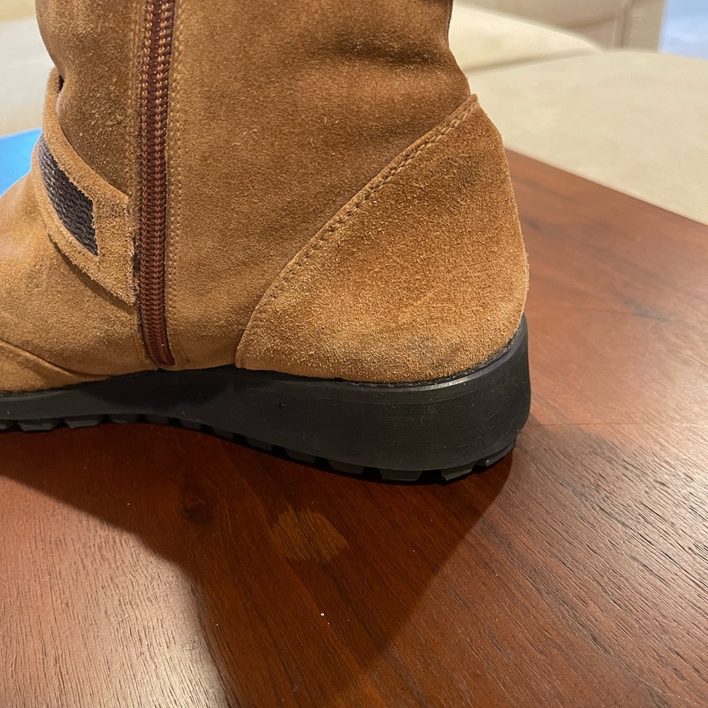 Stuart Weitzman Fur Boot 9 - Picture 16 of 16